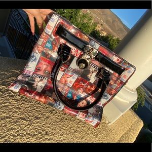 Magazine Purse